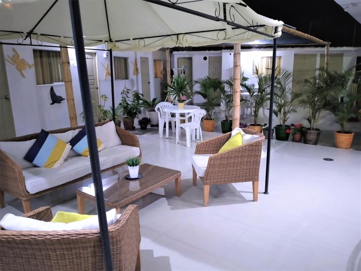 Icthus Hostel *