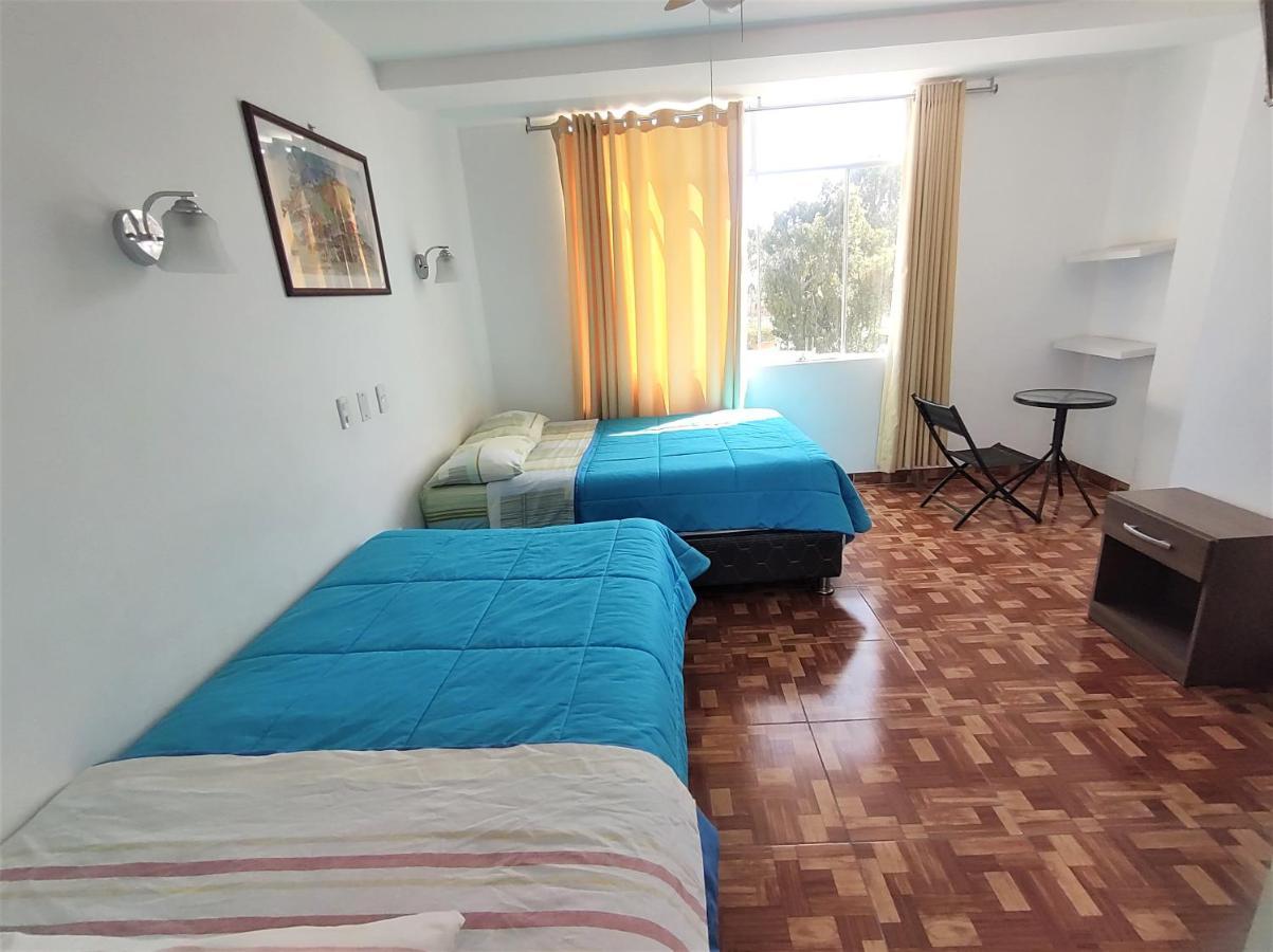 Icthus Hostal *