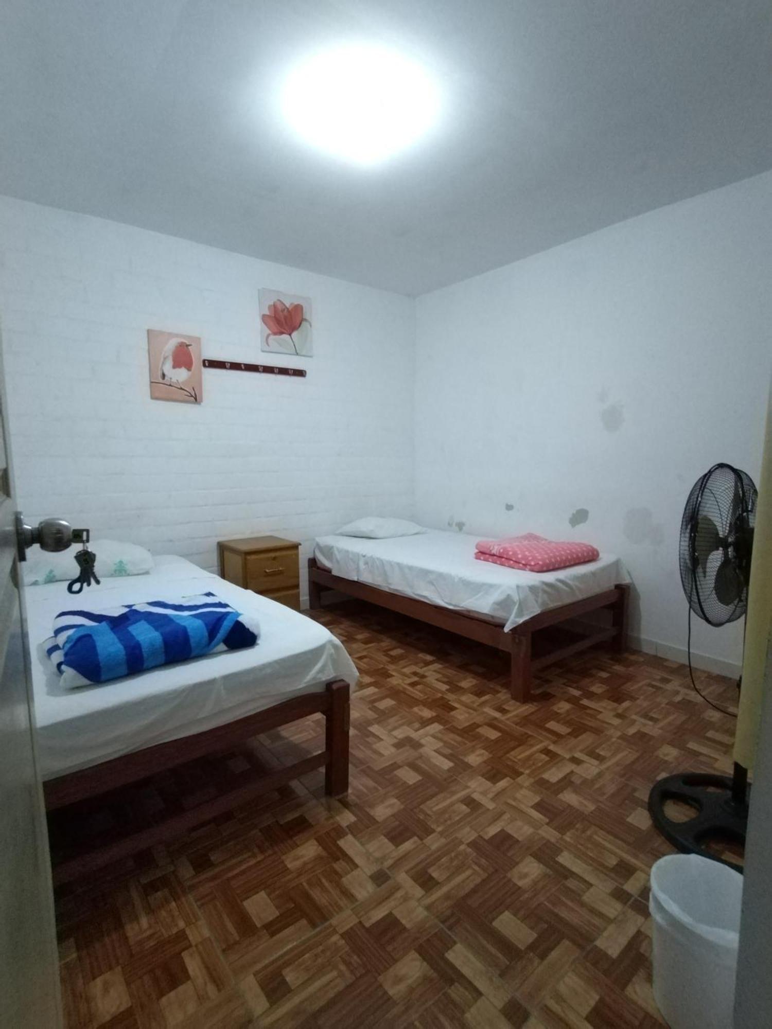 Hostel Icthus *
